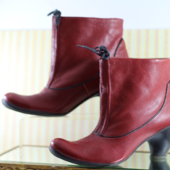 Fly London Red Leather Ankle Boots - Picture 5 of 16